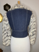 Load image into Gallery viewer, Vintage 70s Rabbit Fur Collar Jacket