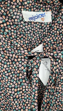 Load image into Gallery viewer, Floral Print Neck Tie Blouse