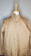 Load image into Gallery viewer, 70s Classic Tan Snap Jacket