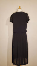 Load image into Gallery viewer, Black Pleated Dress
